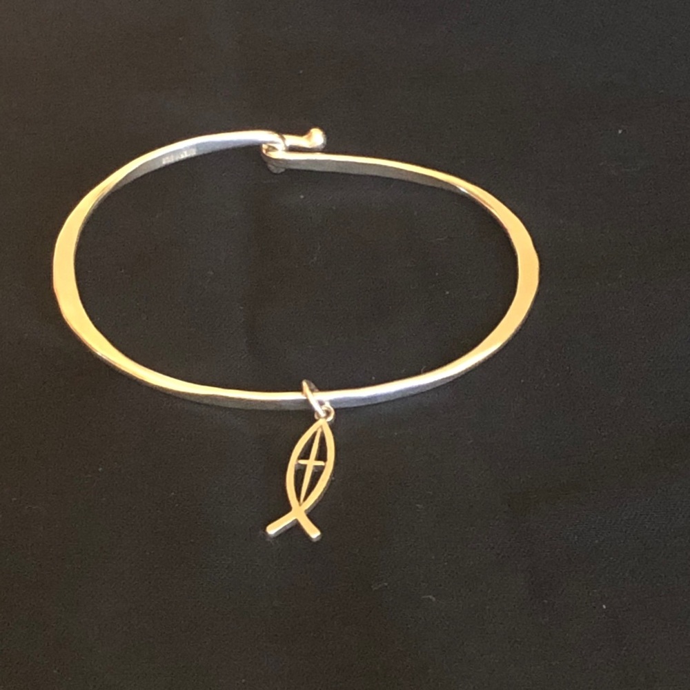 James Avery Hammered Hook Bracelet with Charm